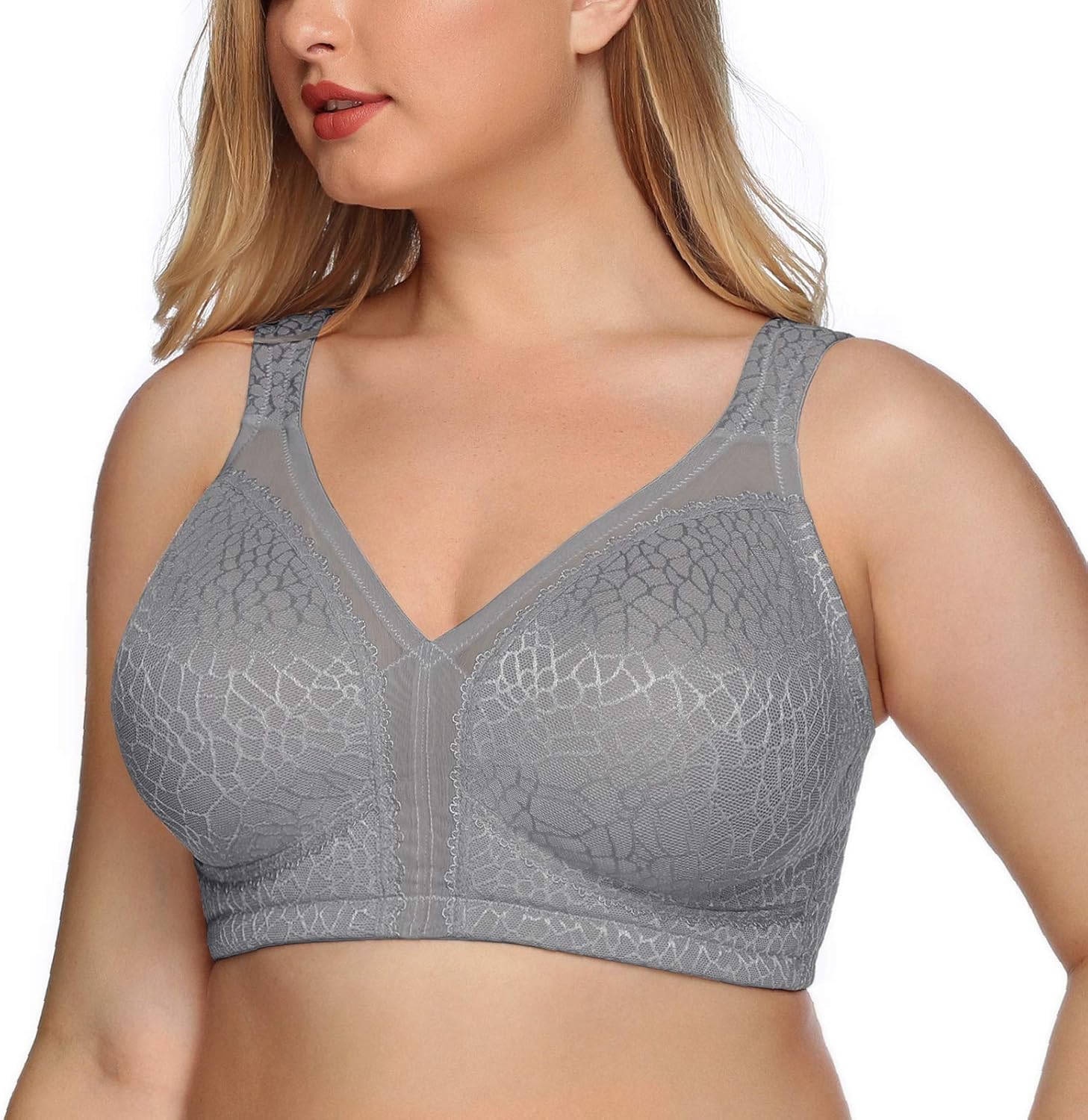 Embrace Comfort: The Best Minimizer Bra for Full Figures!
